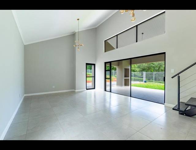 4 BEDROOM TOWNHOUSE FOR SALE IN WORLD'S VIEW